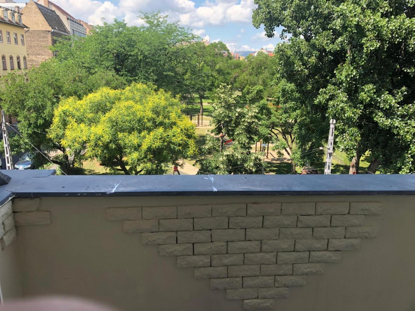Kalvaria With Balcony, Free Parking And Ac Будапеща Екстериор снимка